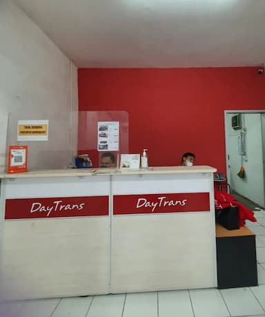 Perkiraan tiba di Counter DayTrans Semarang 