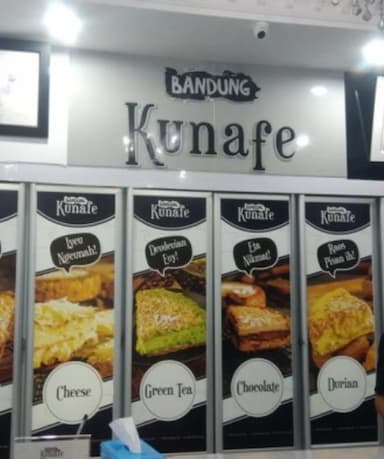 Perjalanan menuju Bandung Kunafe