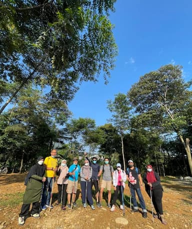 Tiba di Lokasi Basecamp Trekking Goa Garunggang