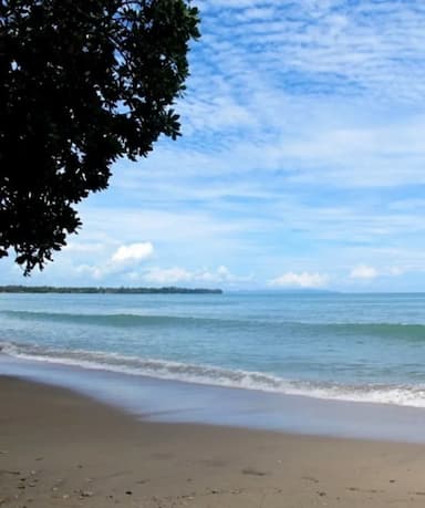 Menuju Pantai Pasir Putih