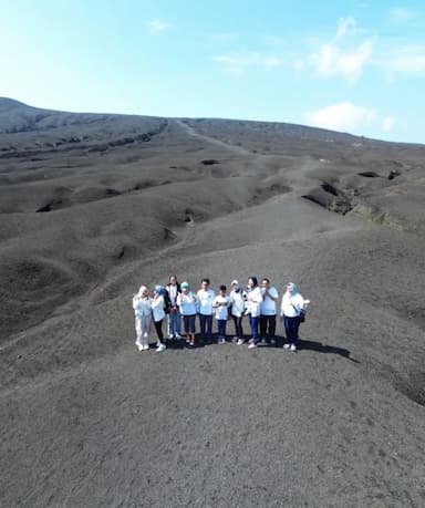 Trekking Anak Gunung Krakatau