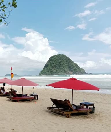 Pulau Merah