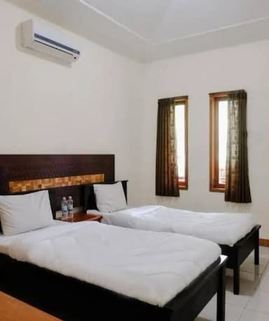 Check-in Hotel 