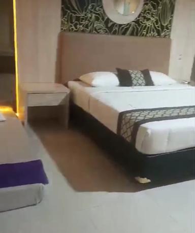 Check In Penginapan