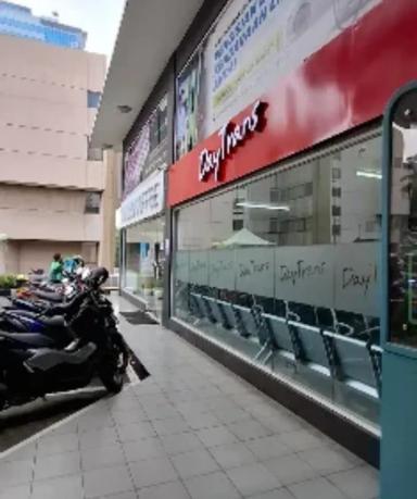 DayTrans Tebet